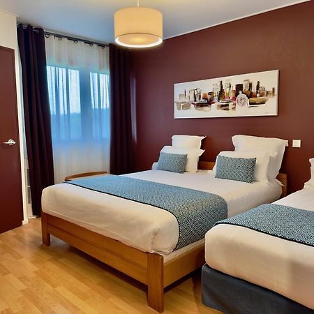 Hotel-Restaurant Logis Europa Maussac Екстер'єр фото