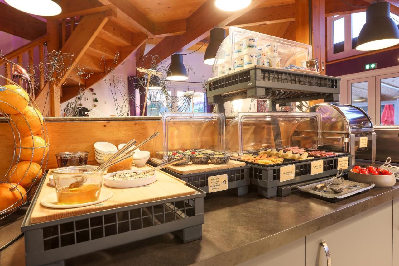 Hotel-Restaurant Logis Europa Maussac Екстер'єр фото